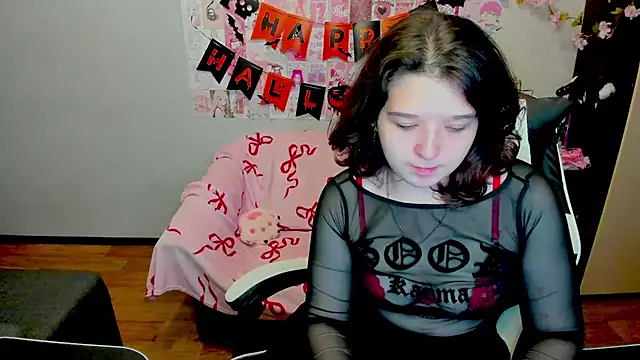 Acid Kate online show from 10.20.25