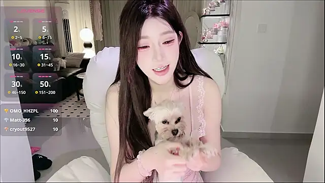 Snapshot of Xiaoxue_L chatting on 09.17.25 Xiaoxue L online show from 09.17.25