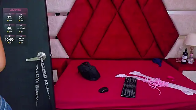 Kity spiderr online show from 10.21.25