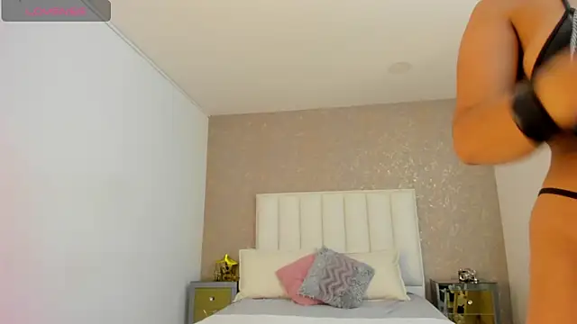 KaylieBrooks online show from 10.15.25