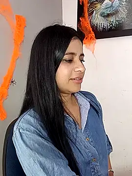 ValerieLove  online show from 11.01.25