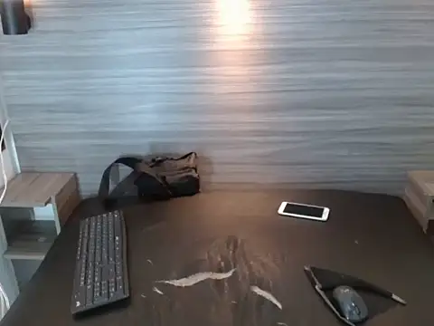 Snapshot of Penelopee_Rouse chatting on 11.24.25 Penelopee Rouse online show from 11.24.25