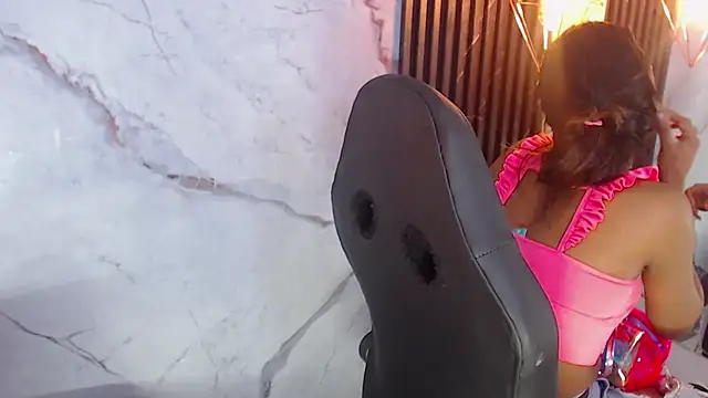 Penelopee Rouse online show from 04.09.26