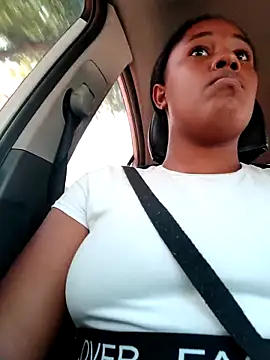 MoniqueMulberry online show from 10.28.25