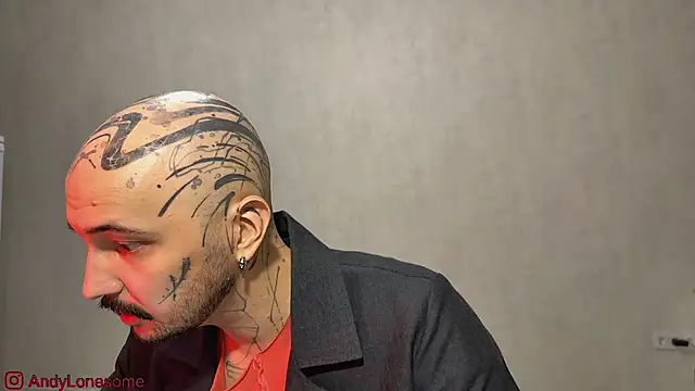 Snapshot of AndyLonesome chatting on 09.10.25 AndyLonesome online show from 09.10.25