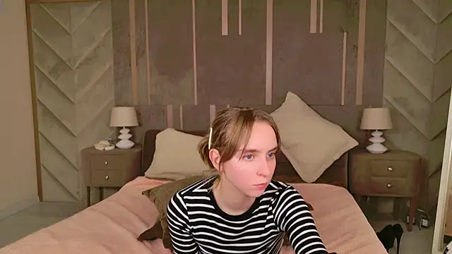 Beverly Gomes online show from 09.17.25