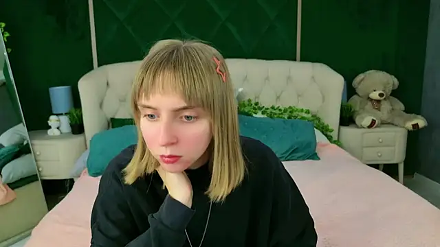 Beverly Gomes online show from 10.01.25