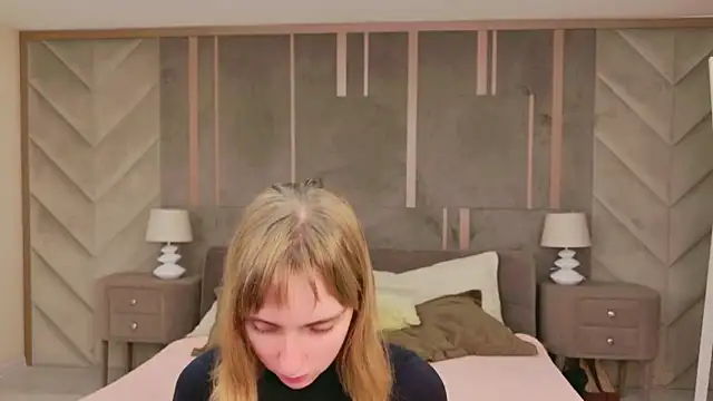 Beverly Gomes online show from 10.13.25