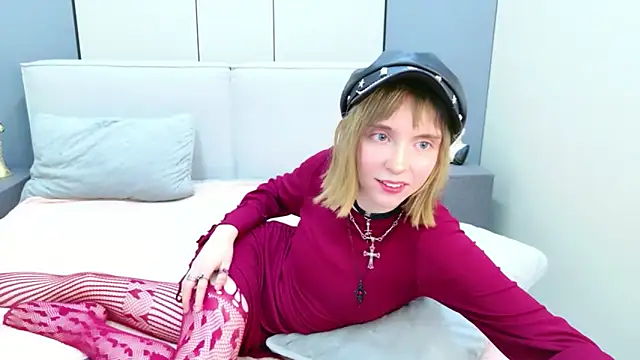 Beverly Gomes online show from 02.24.26