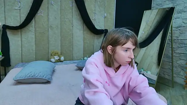 Beverly Gomes online show from 03.05.26