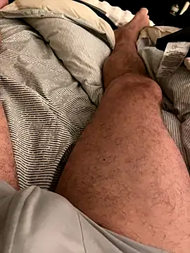 Snapshot of blusky07 chatting on 10.01.25 blusky07 online show from 10.01.25