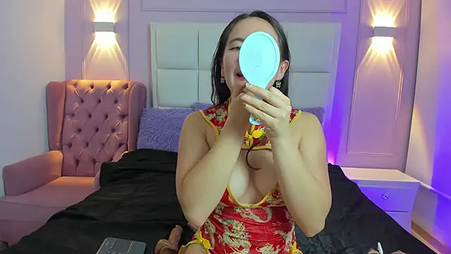 Bella Sumers online show from 03.12.26