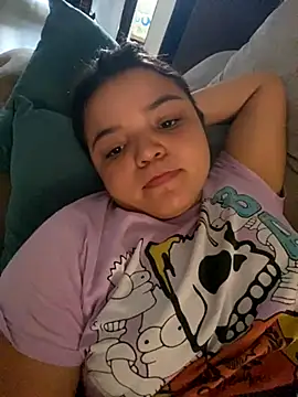 Snapshot of sofilop chatting on 09.23.25 sofilop online show from 09.23.25