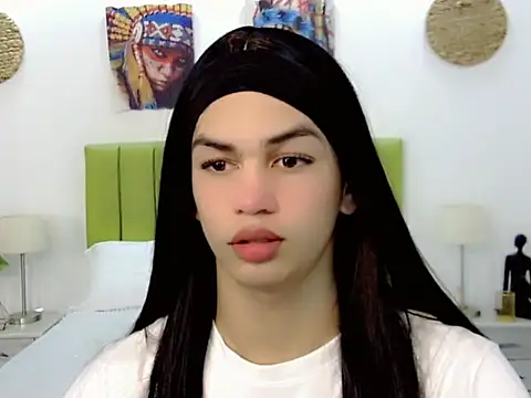 babysharol18 online show from 10.24.25