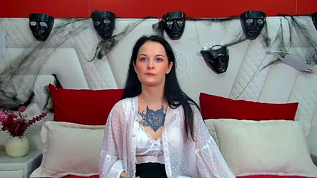 MollyMillsen online show from 11.01.25