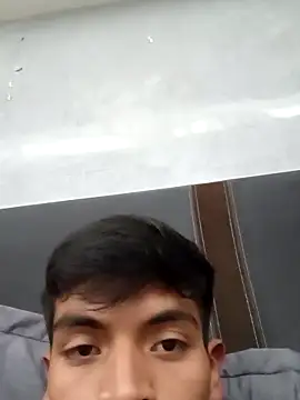 Snapshot of DavidVergagigante420 chatting on 11.04.25 DavidVergagigante420 online show from 11.04.25