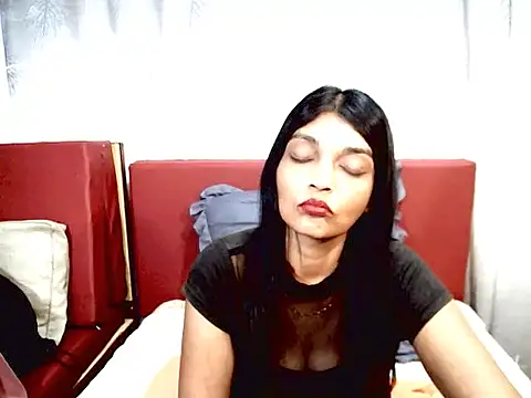 Snapshot of IndianAlisha chatting on 02.12.25 IndianAlisha online show from 02.12.25