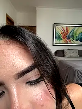 Snapshot of SuperNovaXOX chatting on 09.21.25 SuperNovaXOX online show from 09.21.25