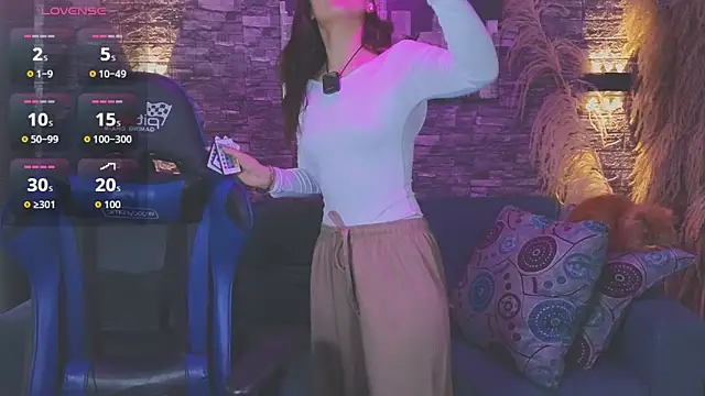 Snapshot of imrockstar chatting on 10.01.25 imrockstar online show from 10.01.25