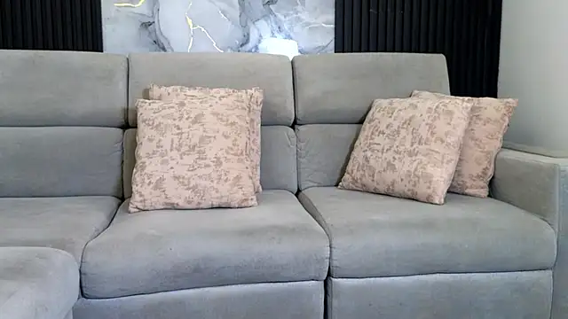 Snapshot of imrockstar chatting on 12.17.25 imrockstar online show from 12.17.25