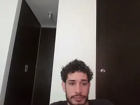 Snapshot of Dante_dm chatting on 10.15.25 Dante dm online show from 10.15.25