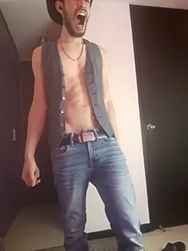 Snapshot of Dante_dm chatting on 10.28.25 Dante dm online show from 10.28.25