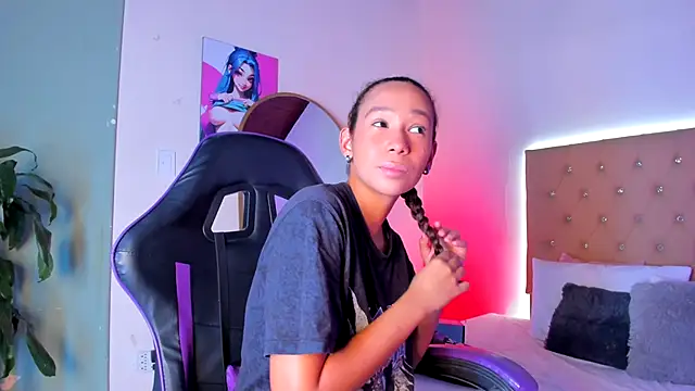 JennyLawrence online show from 11.12.25