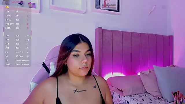 AliceThundeer online show from 09.20.25