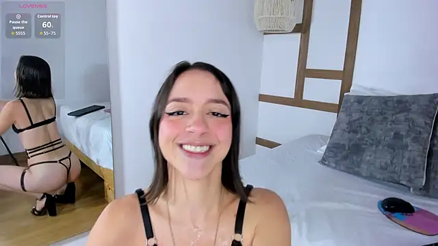 Snapshot of Lolarose_ chatting on 09.21.25 Lolarose online show from 09.21.25