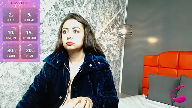 MonserratRose  online show from 10.02.25