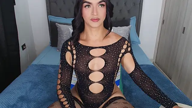 NattashaDior  online show from 10.16.25