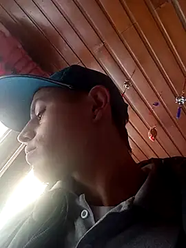 Snapshot of 1C2AM22 chatting on 09.08.25 1C2AM22 online show from 09.08.25