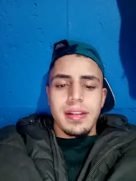 Snapshot of 1C2AM22 chatting on 09.23.25 1C2AM22 online show from 09.23.25