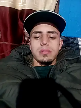 Snapshot of 1C2AM22 chatting on 10.10.25 1C2AM22 online show from 10.10.25