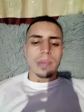 Snapshot of 1C2AM22 chatting on 11.04.25 1C2AM22 online show from 11.04.25