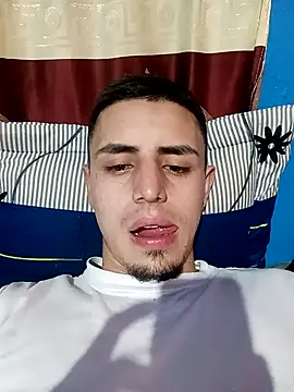 Snapshot of 1C2AM22 chatting on 11.11.25 1C2AM22 online show from 11.11.25