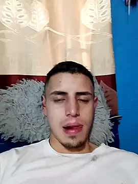 Snapshot of 1C2AM22 chatting on 11.21.25 1C2AM22 online show from 11.21.25