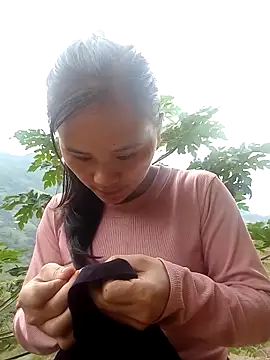 Suni2345 online show from 10.21.25