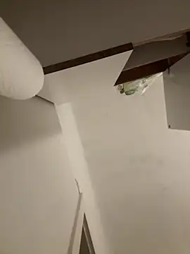 SophiiaStarr online show from 10.17.25