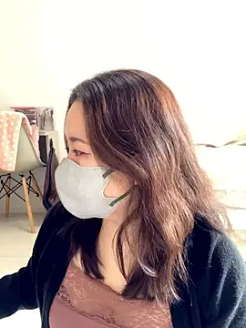 NATSUMI00 online show from 11.02.25