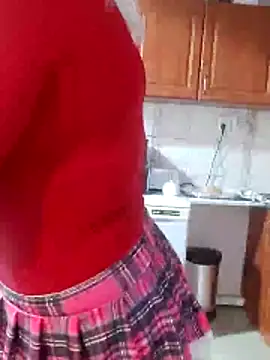 Snapshot of MiriandZacki chatting on 12.02.25 MiriandZacki online show from 12.02.25