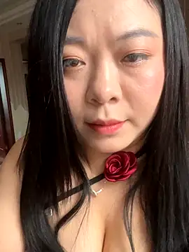 Snapshot of smgirls chatting on 09.19.25 smgirls online show from 09.19.25