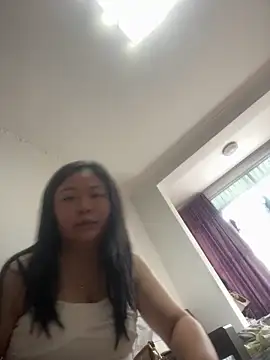 Snapshot of smgirls chatting on 09.30.25 smgirls online show from 09.30.25