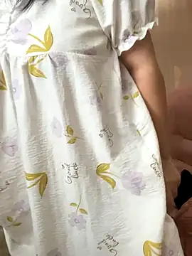 Snapshot of smgirls chatting on 10.07.25 smgirls online show from 10.07.25