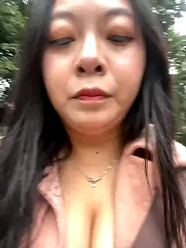 Snapshot of smgirls chatting on 11.03.25 smgirls online show from 11.03.25