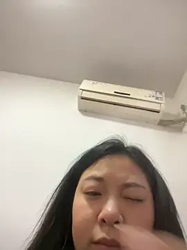 Snapshot of smgirls chatting on 11.10.25 smgirls online show from 11.10.25