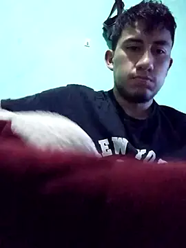 Snapshot of True_Di chatting on 09.14.25 True Di online show from 09.14.25