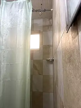 Snapshot of True_Di chatting on 09.14.25 True Di online show from 09.14.25