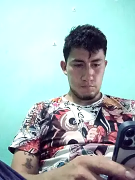 Snapshot of True_Di chatting on 09.16.25 True Di online show from 09.16.25