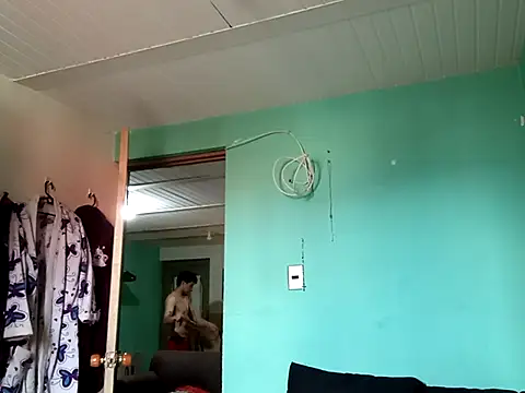 Snapshot of True_Di chatting on 09.26.25 True Di online show from 09.26.25